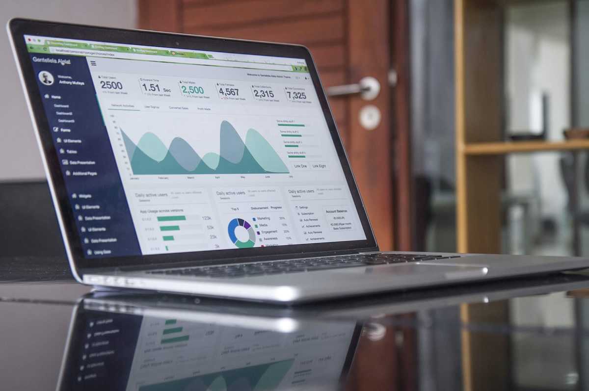 Macbook Laptop showing monitoring software